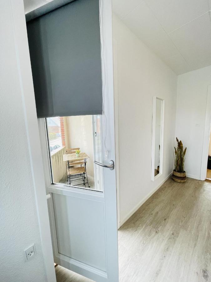 Aday - Blue Sea Apartment With Balcony เฟรเดริกส์ฮัฟน์ ภายนอก รูปภาพ