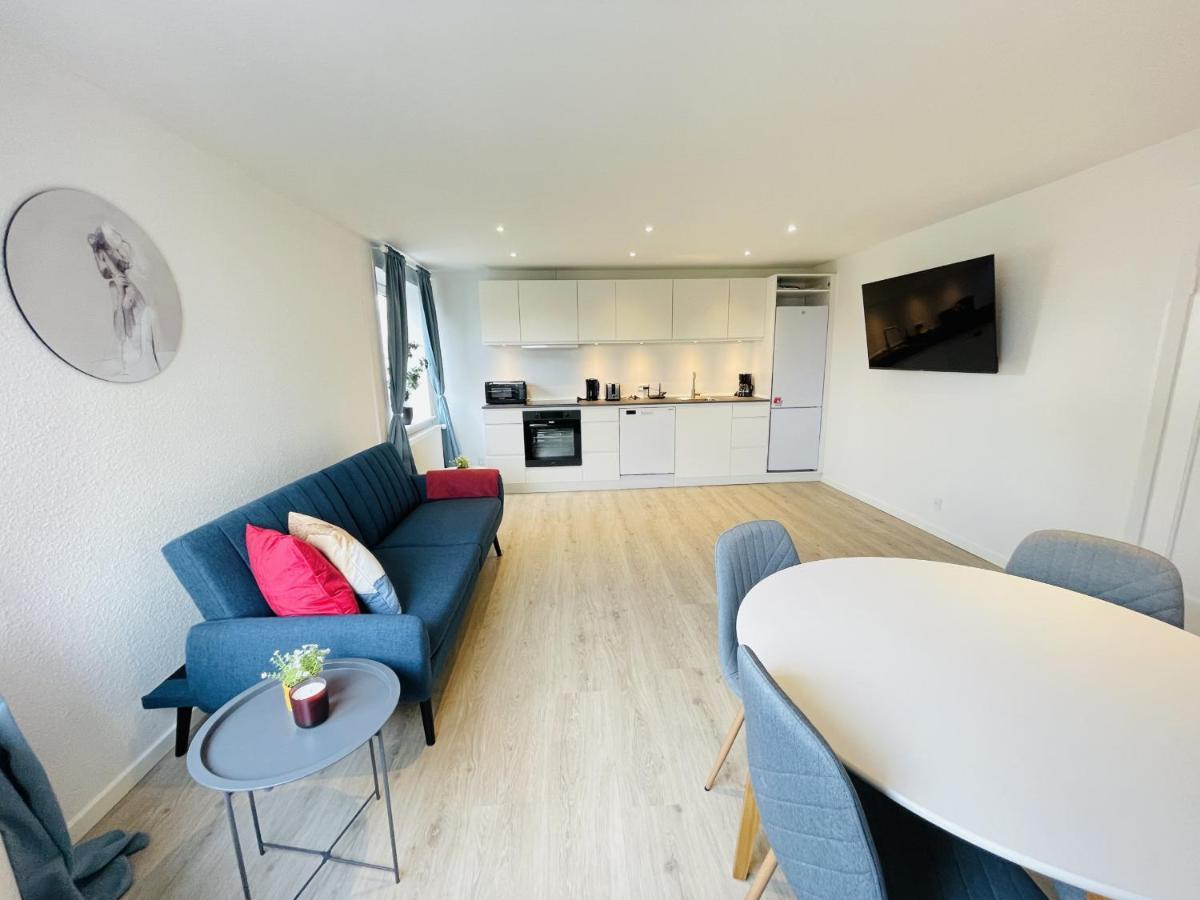 Aday - Blue Sea Apartment With Balcony เฟรเดริกส์ฮัฟน์ ภายนอก รูปภาพ