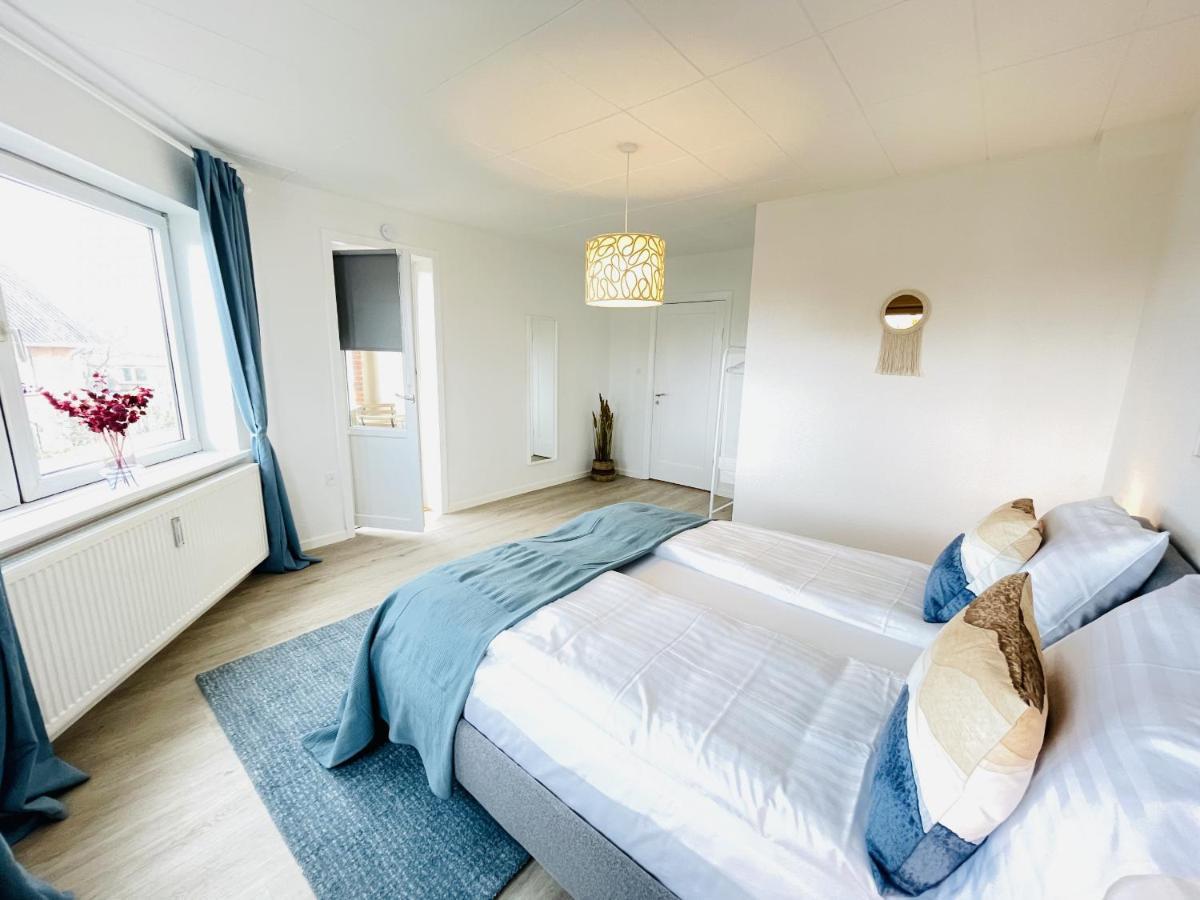 Aday - Blue Sea Apartment With Balcony เฟรเดริกส์ฮัฟน์ ภายนอก รูปภาพ